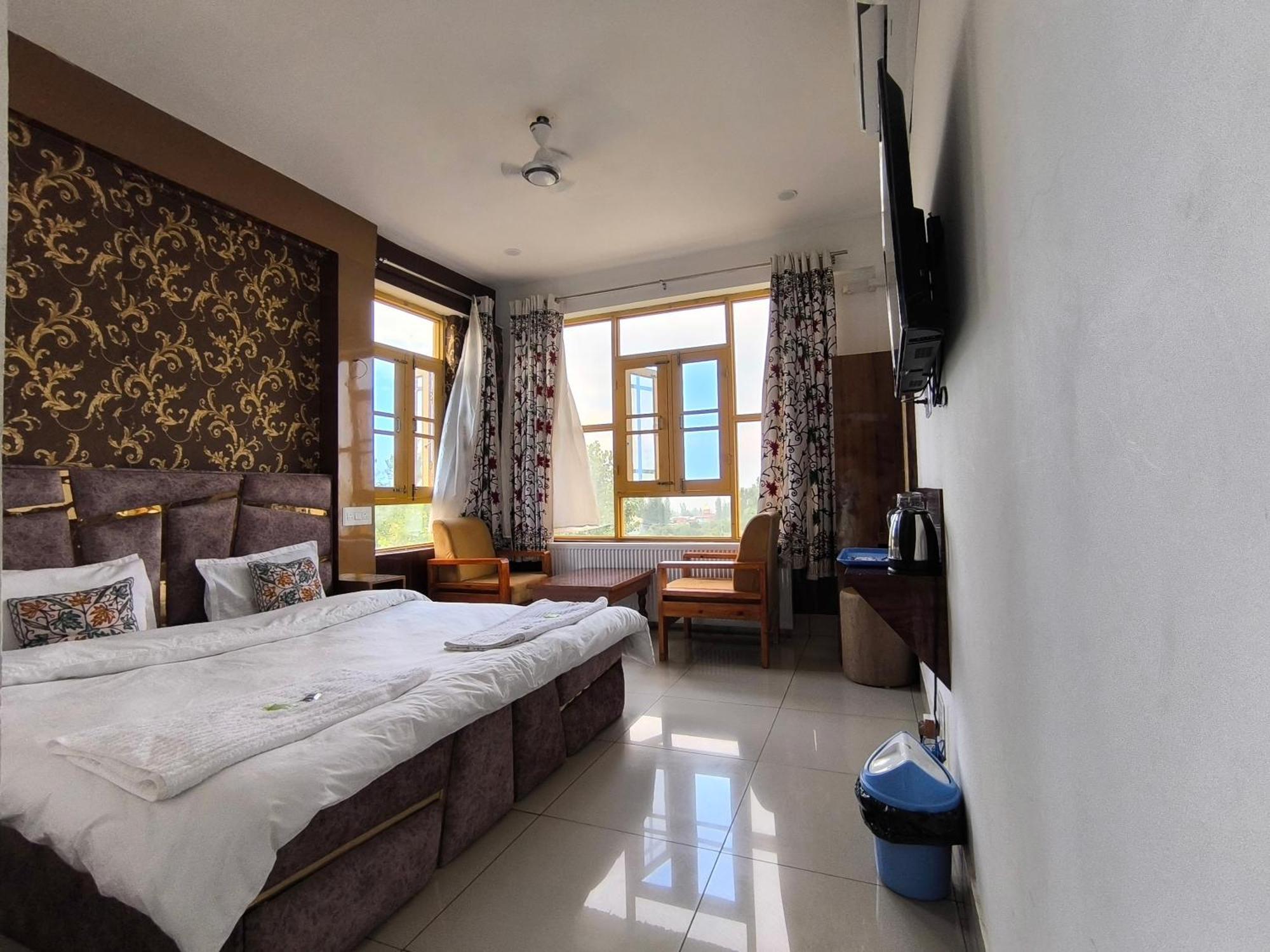 Gulmarg Gs Residency Hotel Dış mekan fotoğraf